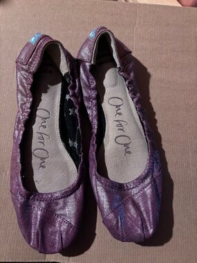 Toms Metallic Purple Ballet Flats